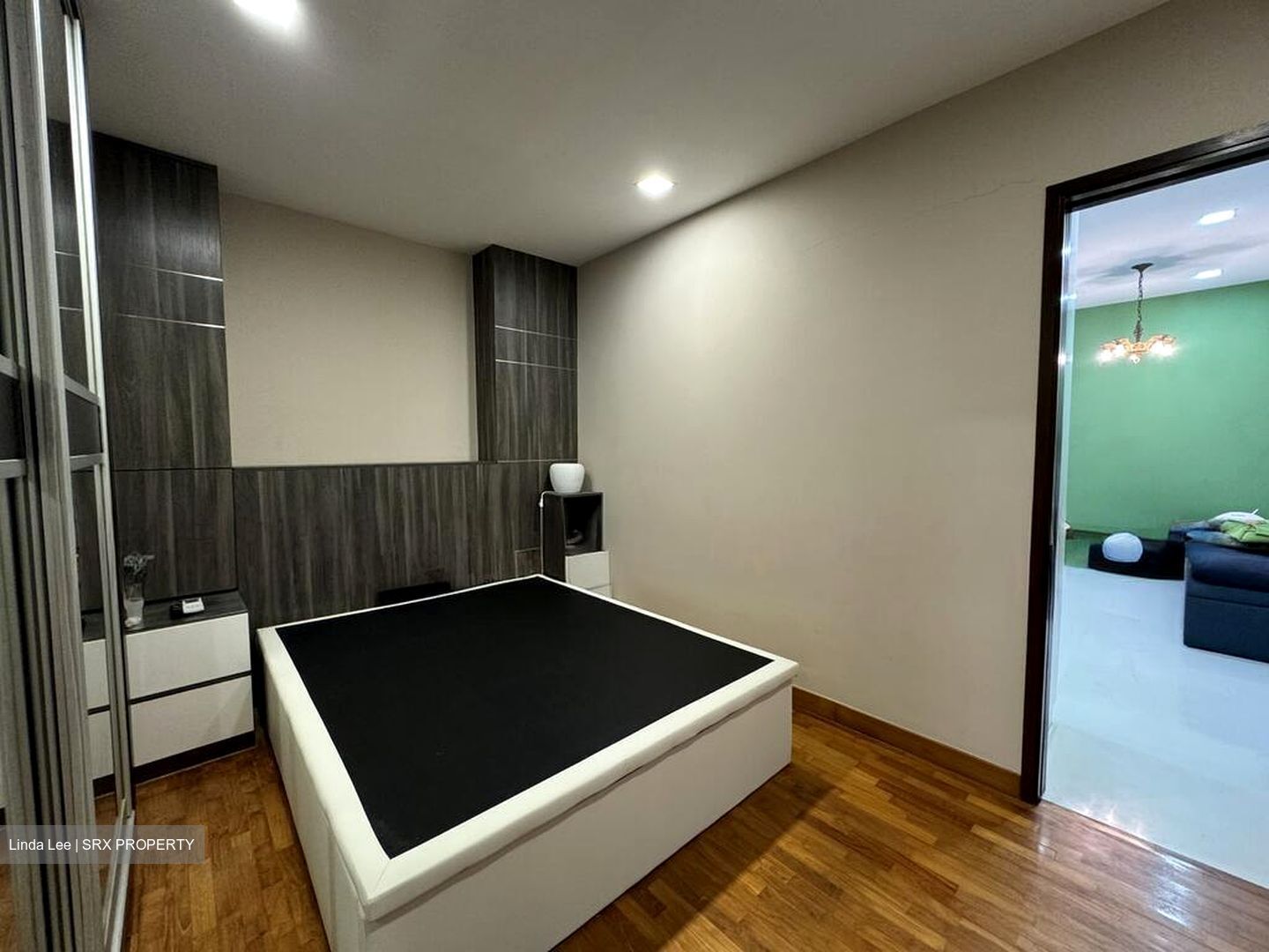 EiS Residences (D15), Apartment #575711051